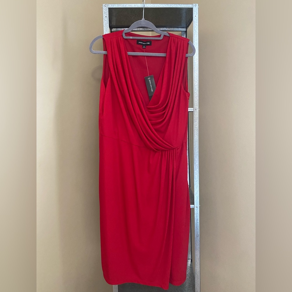 Jones New York Red Dress Size 14 (NWT)